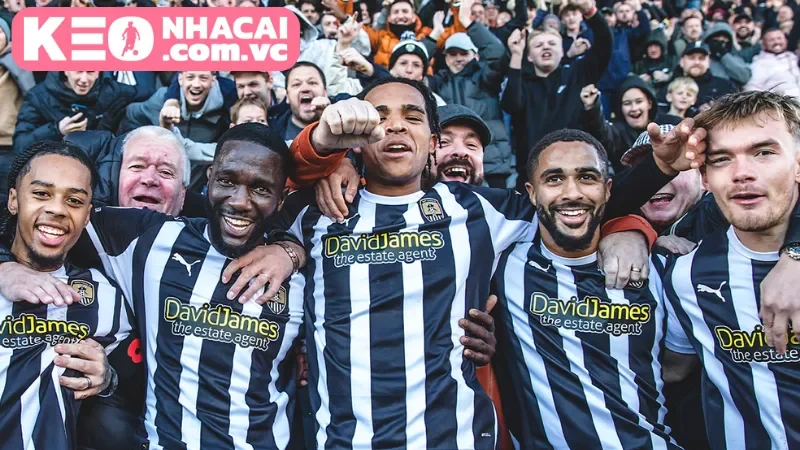 Đánh giá chi tiết hai đội Cheltenham Town vs Notts County theo Kèo Nhà Cái VC